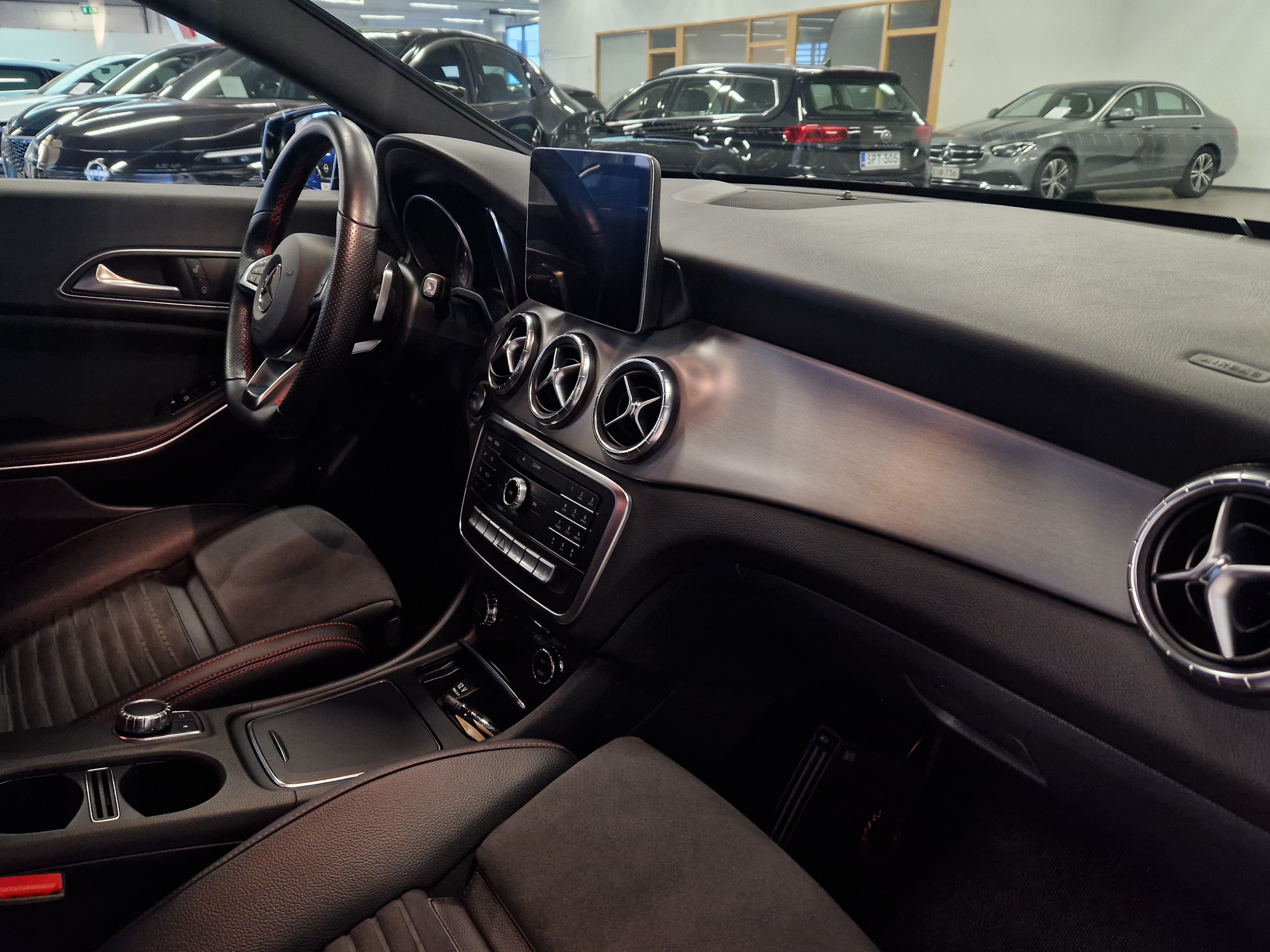 Mercedes-benz CLA 180 A SHOOTING BRAKE STAR EDITION AMG