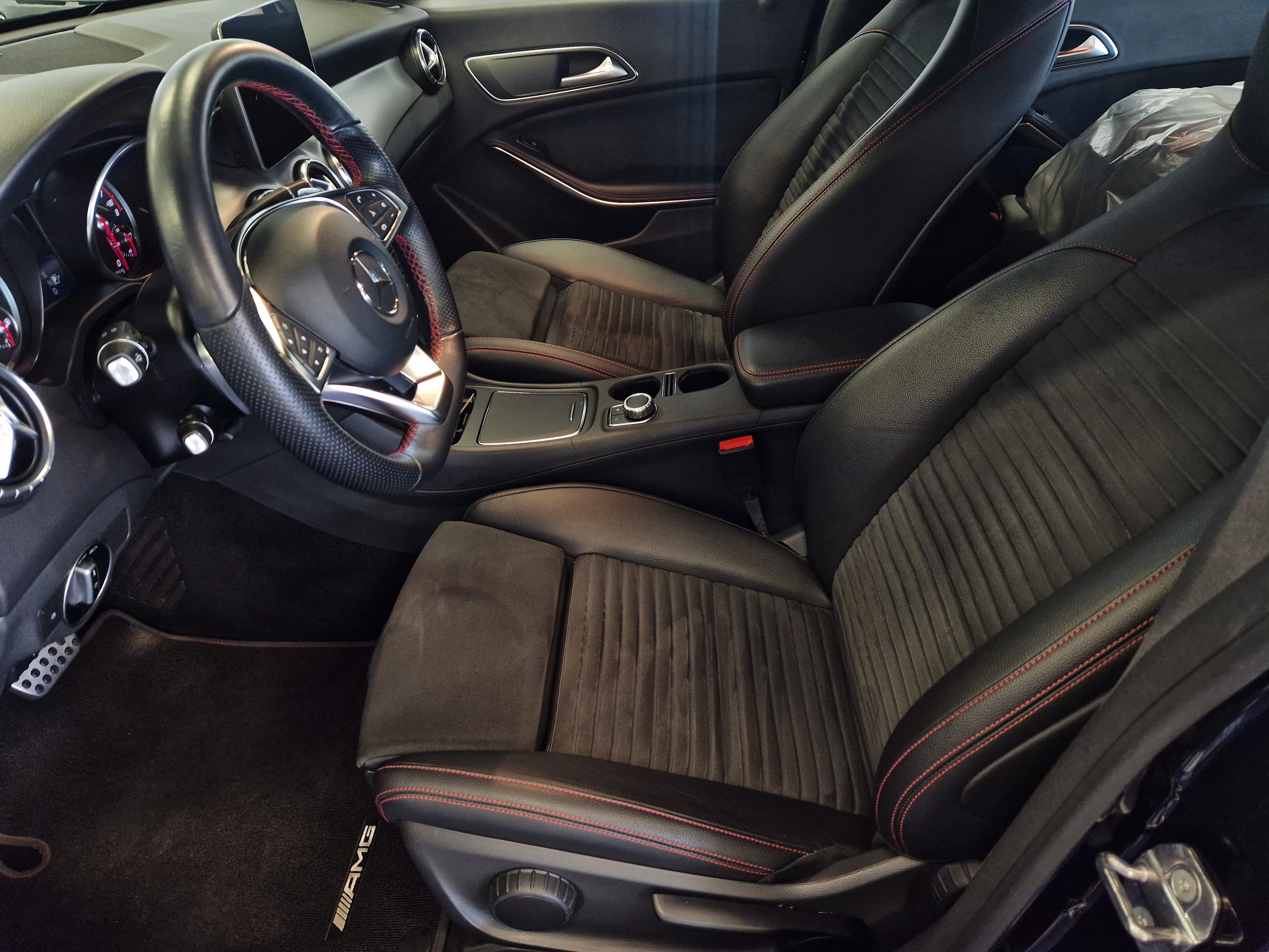 Mercedes-Benz CLA 2019, kuva 6/15