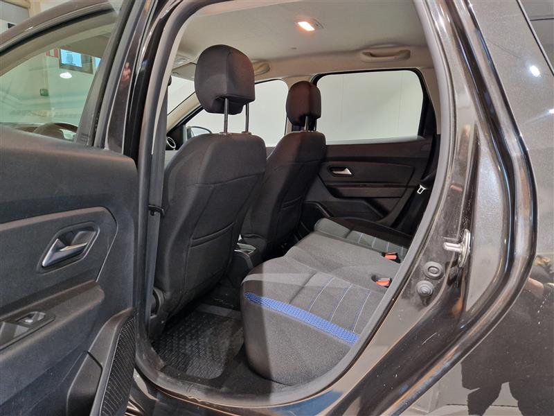 Dacia DUSTER 10 TCE 150 4X4. TAKUU 12KK/20TKM