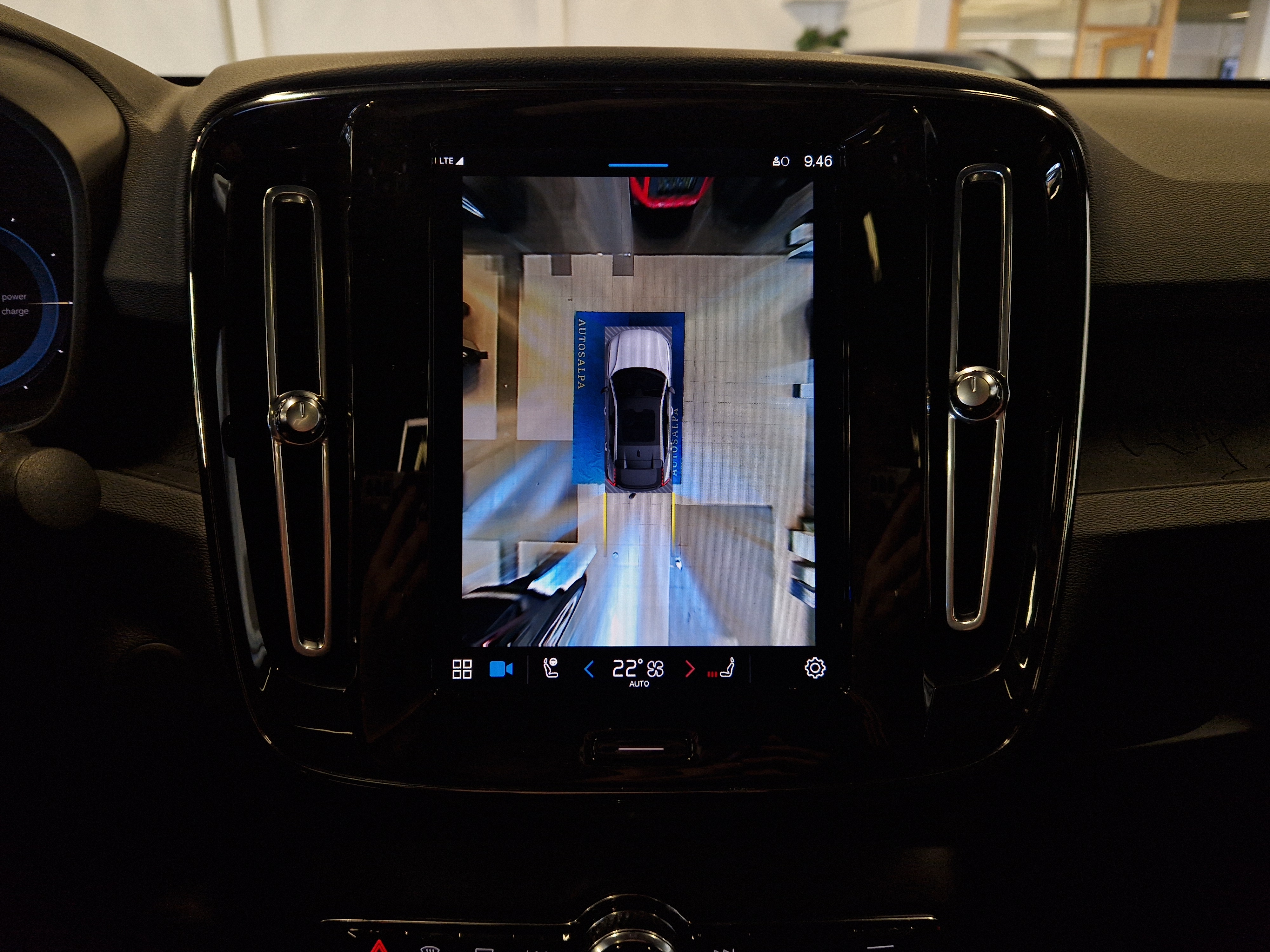 Volvo C40 RECHARGE TWIN LAUNCH EDITION TAKUU 24KK/40TKM.