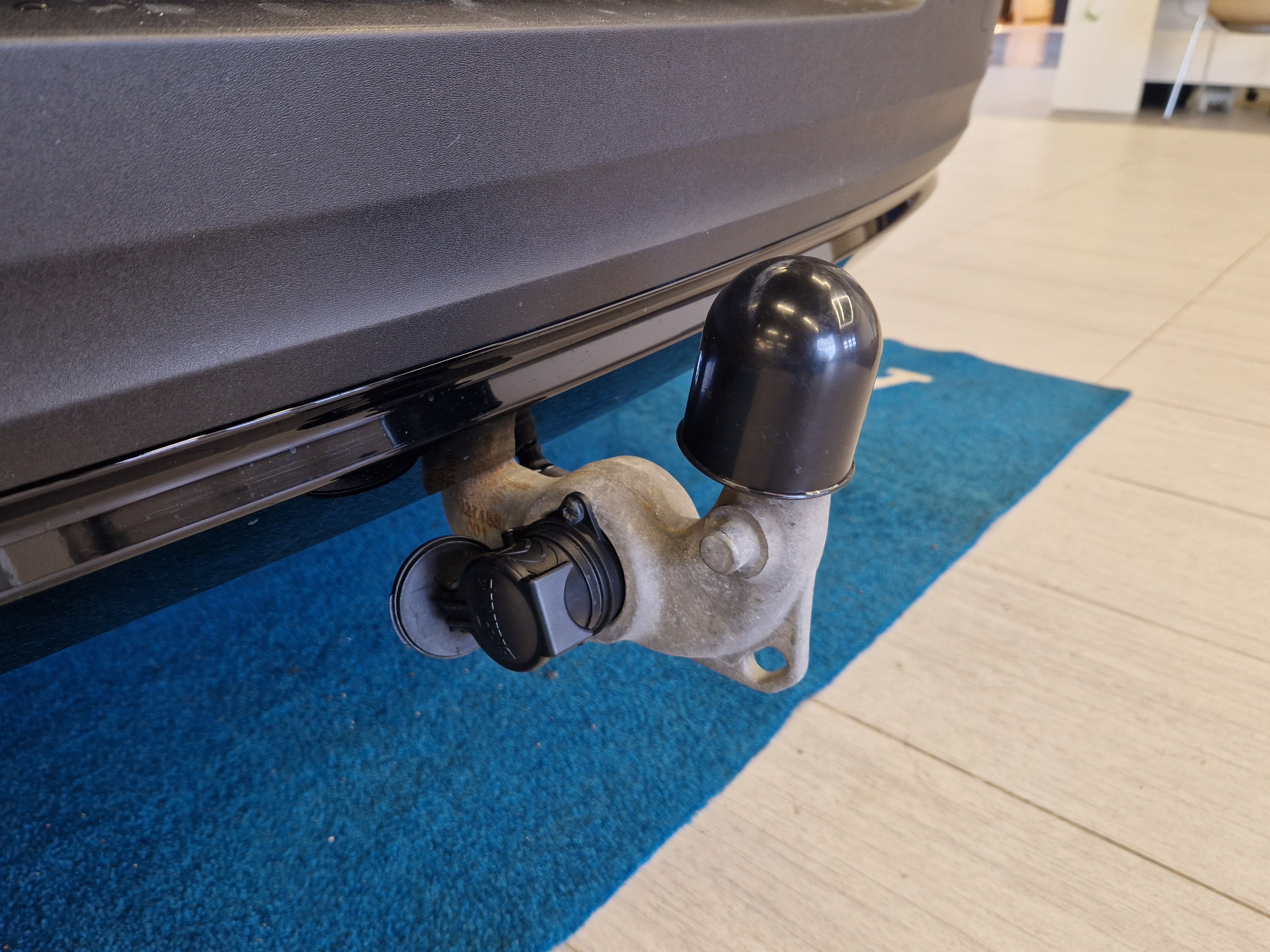 Volvo C40 RECHARGE TWIN LAUNCH EDITION TAKUU 24KK/40TKM.