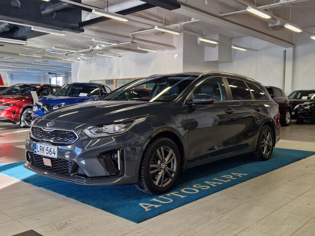 kia CEED 1,6 GDI PLUG-IN HYBRID EX SW DCT