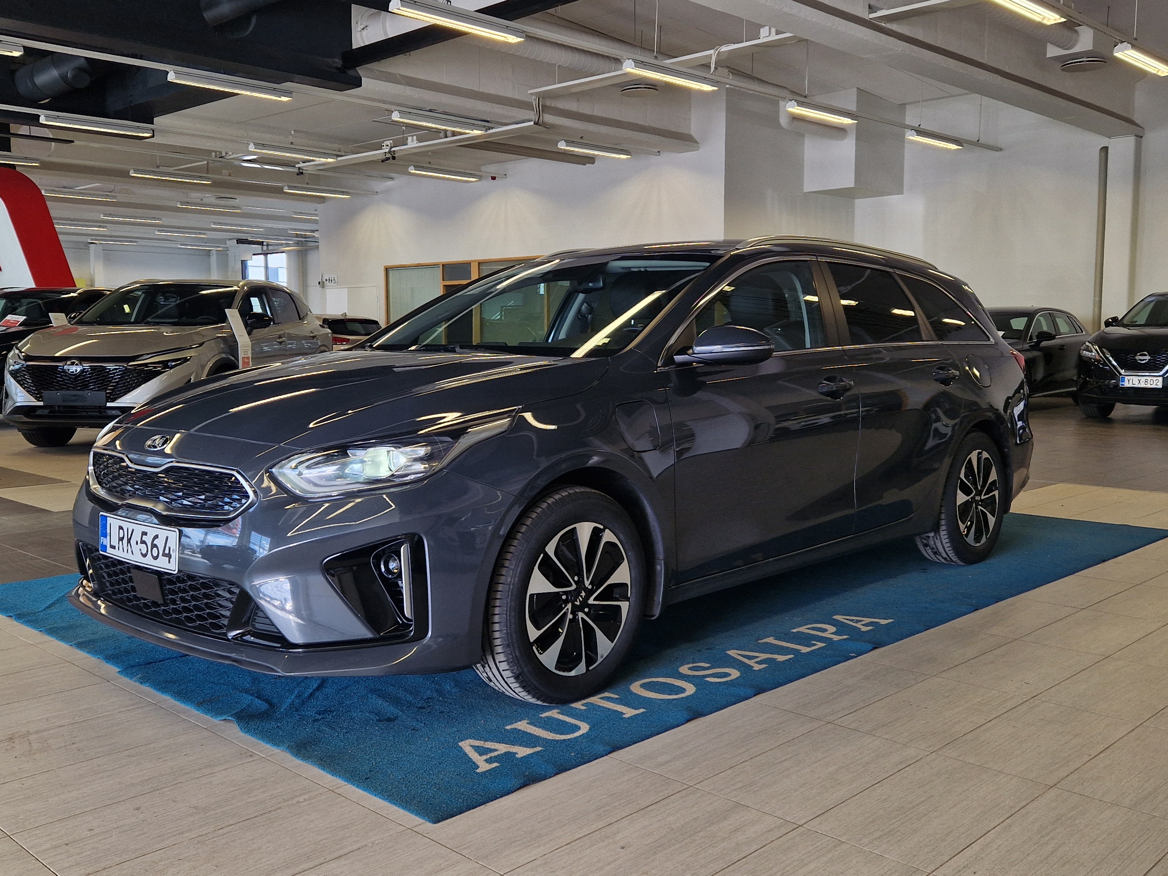 Kia CEED 1,6 GDI PLUG-IN HYBRID EX SW DCT
