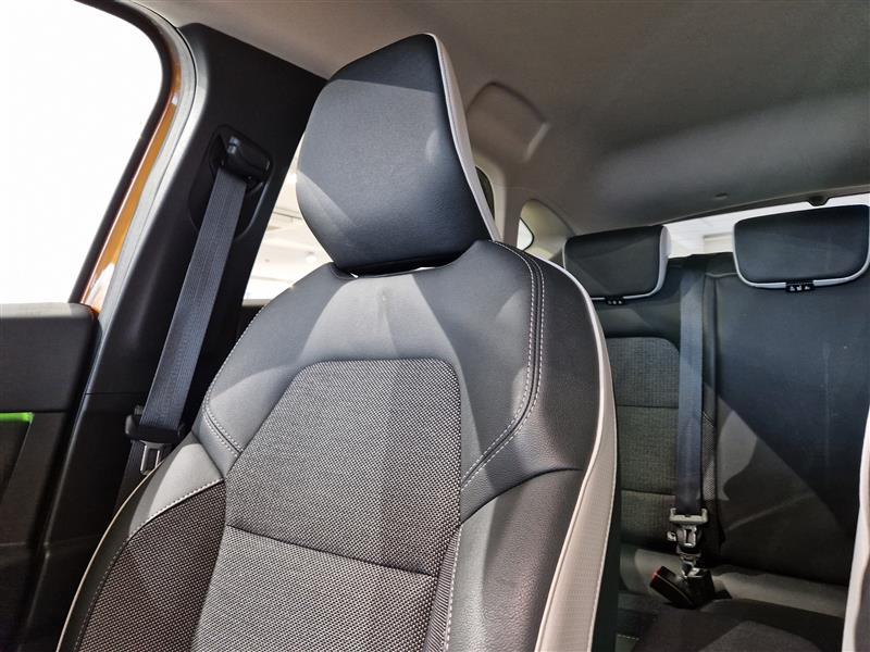 Renault CAPTUR TCE 140 EDC7-AUT INTENS.TAKUU 24KK/40TKM