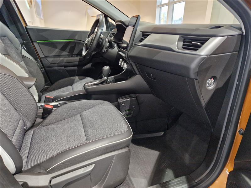 Renault CAPTUR TCE 140 EDC7-AUT INTENS.TAKUU 24KK/40TKM