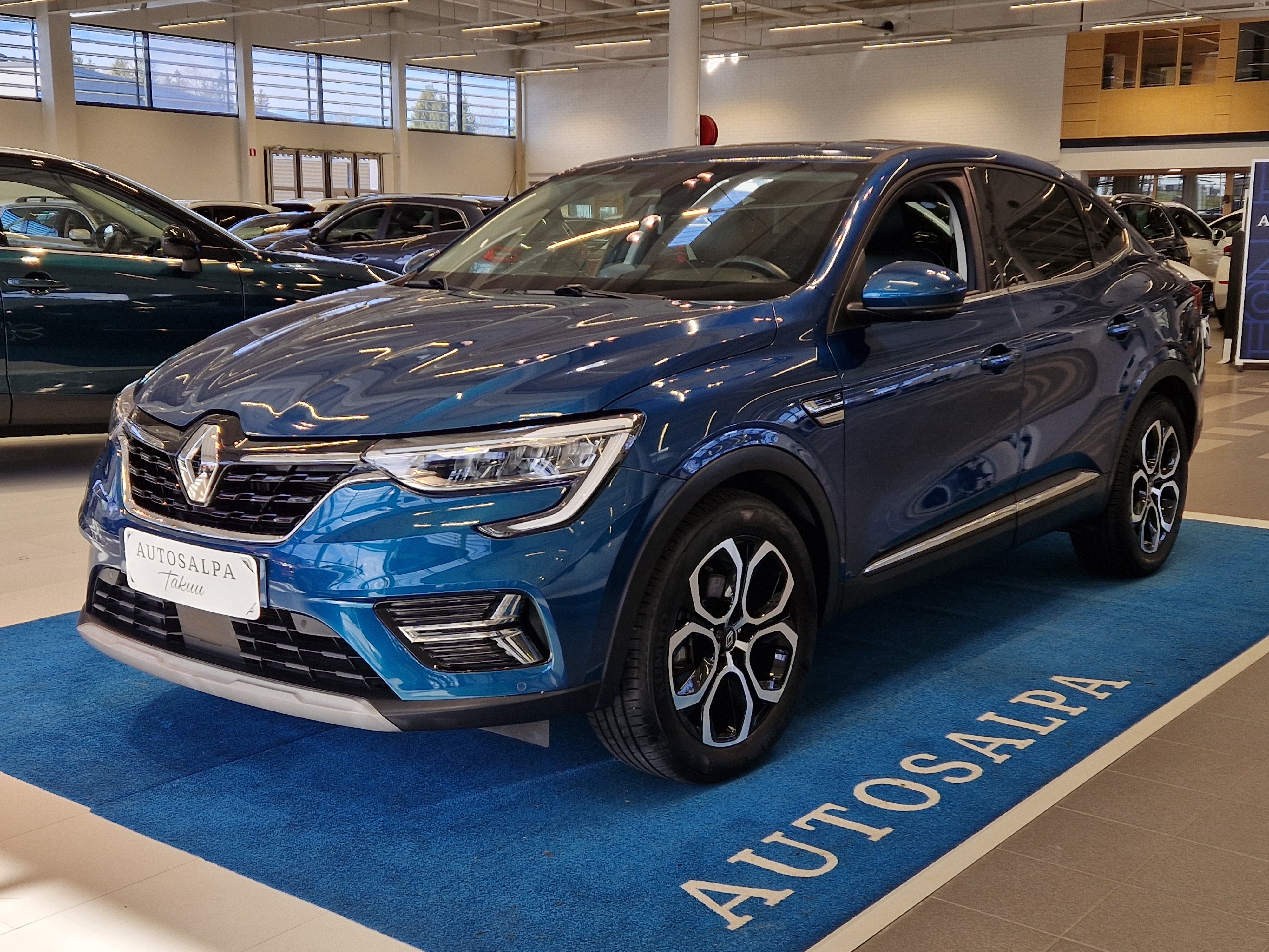 Renault ARKANA E-TECH FULL HYBRID 145 TECHNO TAKUU 24KK/40TKM