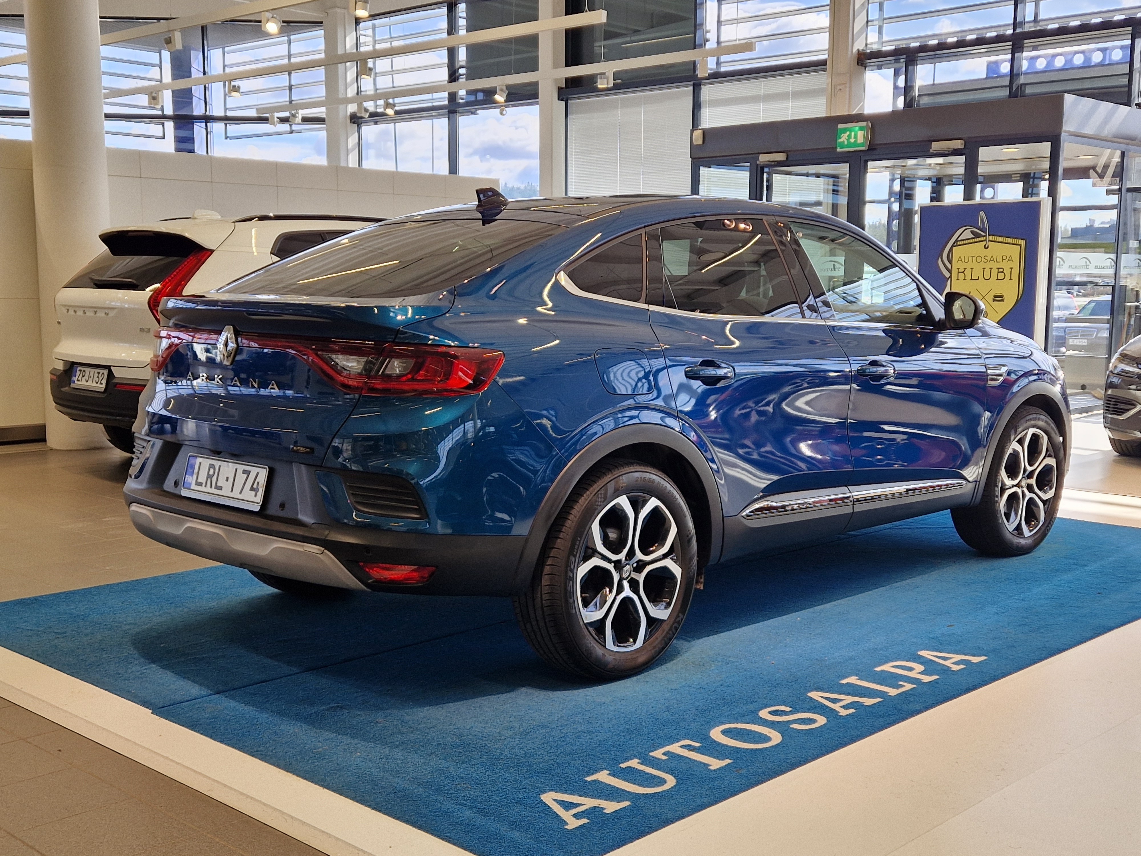 Renault ARKANA E-TECH FULL HYBRID 145 TECHNO TAKUU 24KK/40TKM