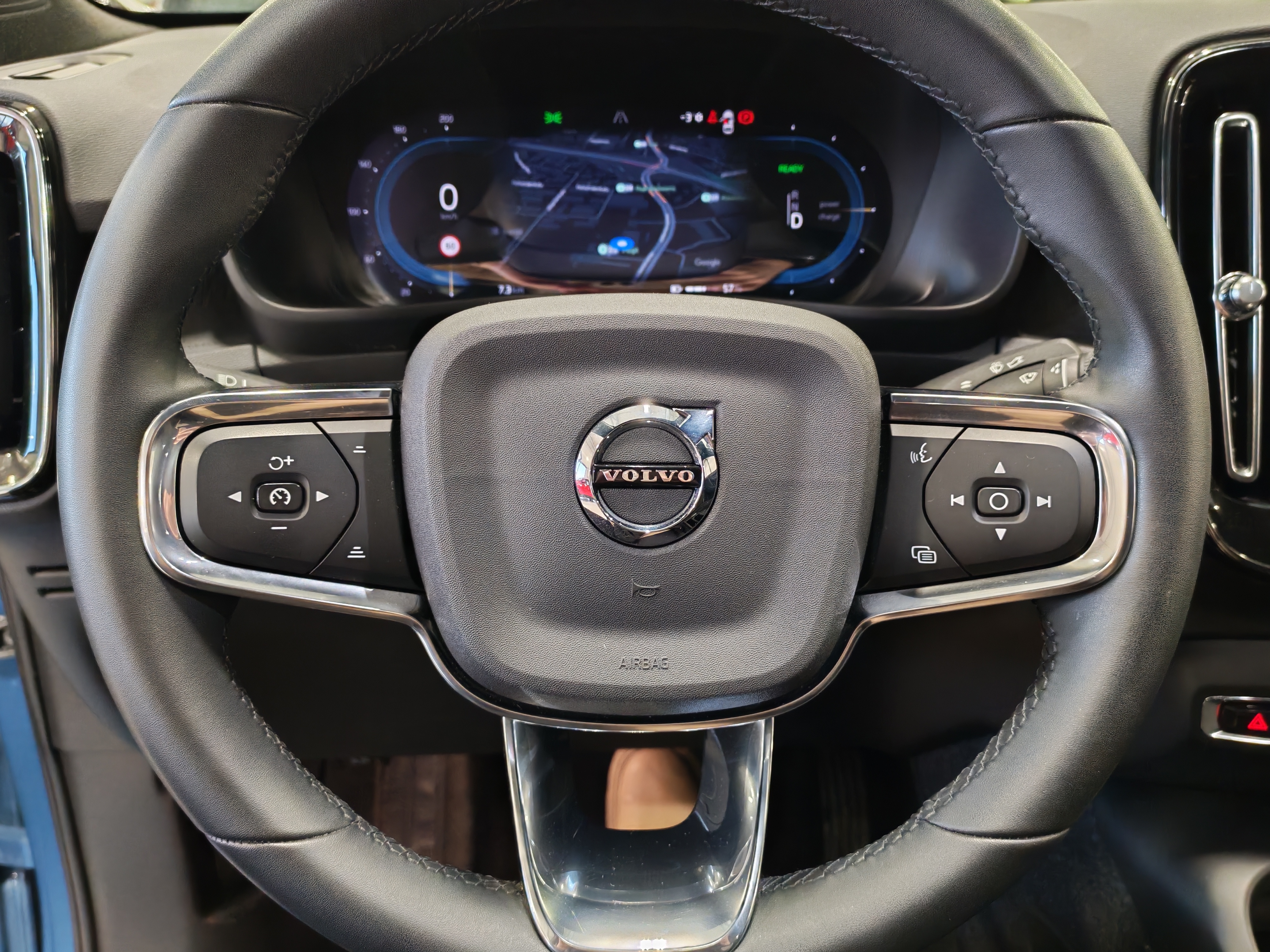 Volvo C40 RECHARGE TWIN PLUS TAKUU 24KK/40TKM