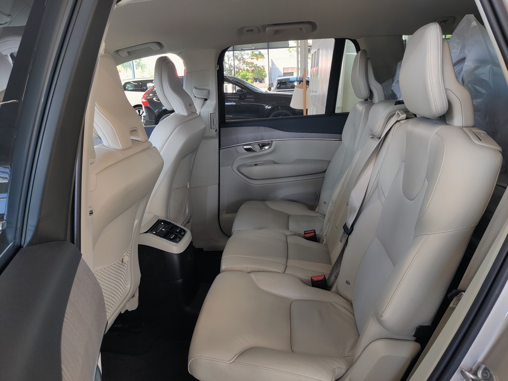 Volvo XC90 T8 AWD LONG RANGE PLUS BRIGHT. TAKUU 24KK/40TKM