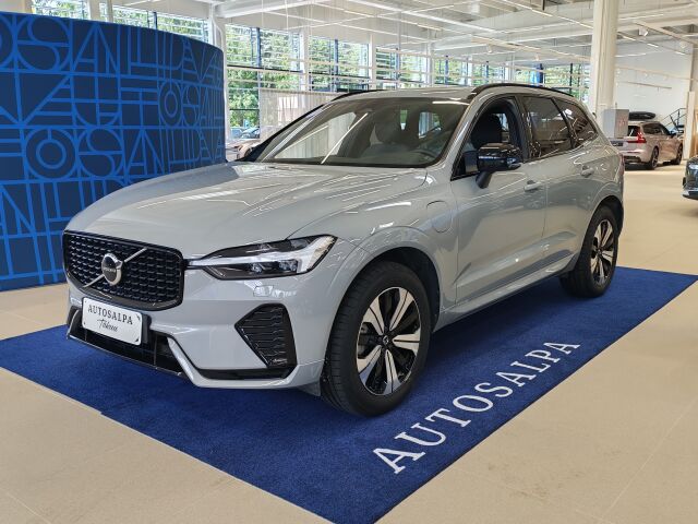 volvo XC60 T6 AWD LONG RANGE PLUS DARK TAKUU 24KK/40TKM