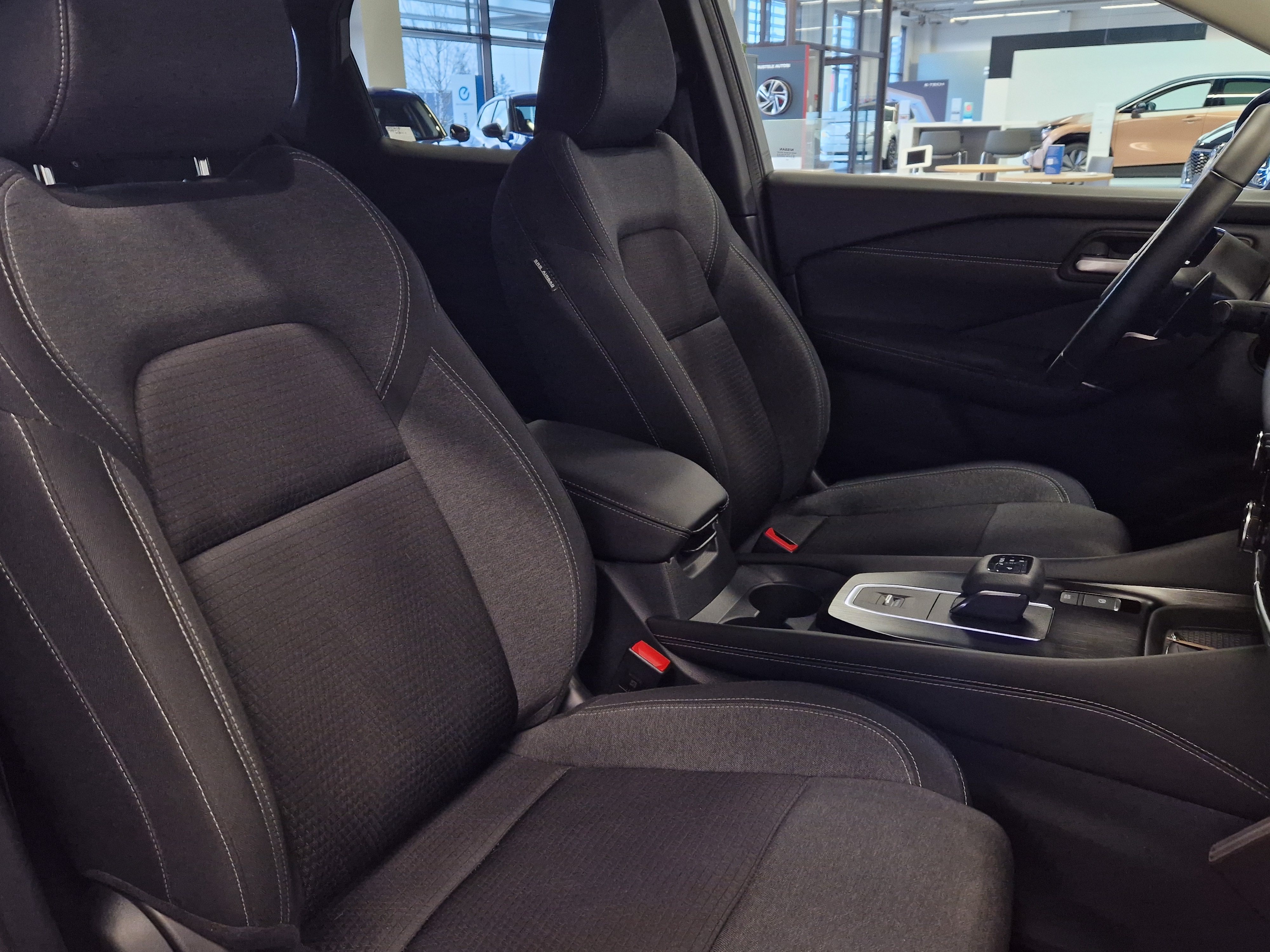 Nissan QASHQAI MHEV 158 XTRONIC 2WD N-CONNECTA 12.3\" TFT