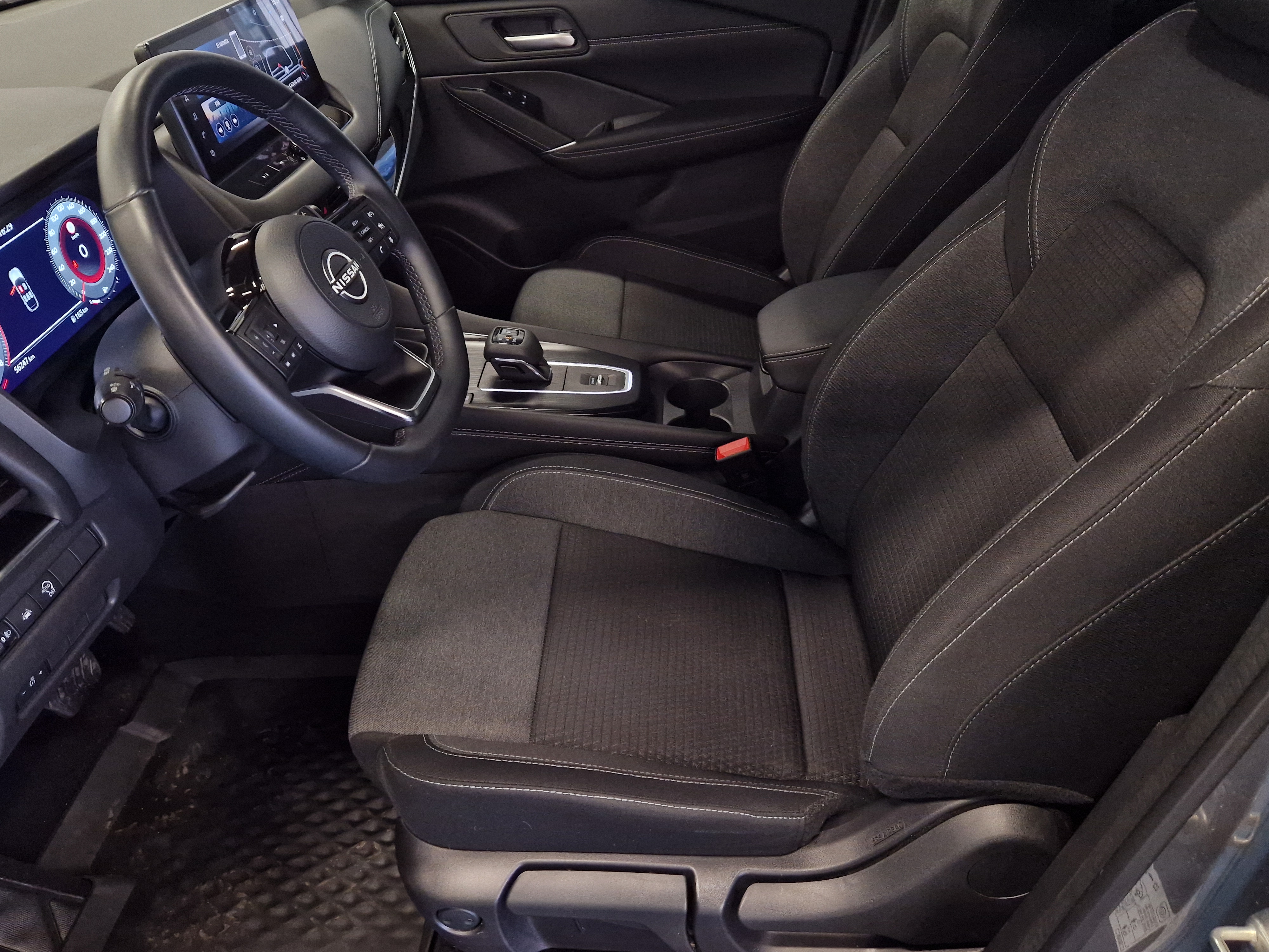 Nissan QASHQAI MHEV 158 XTRONIC 2WD N-CONNECTA 12.3\" TFT