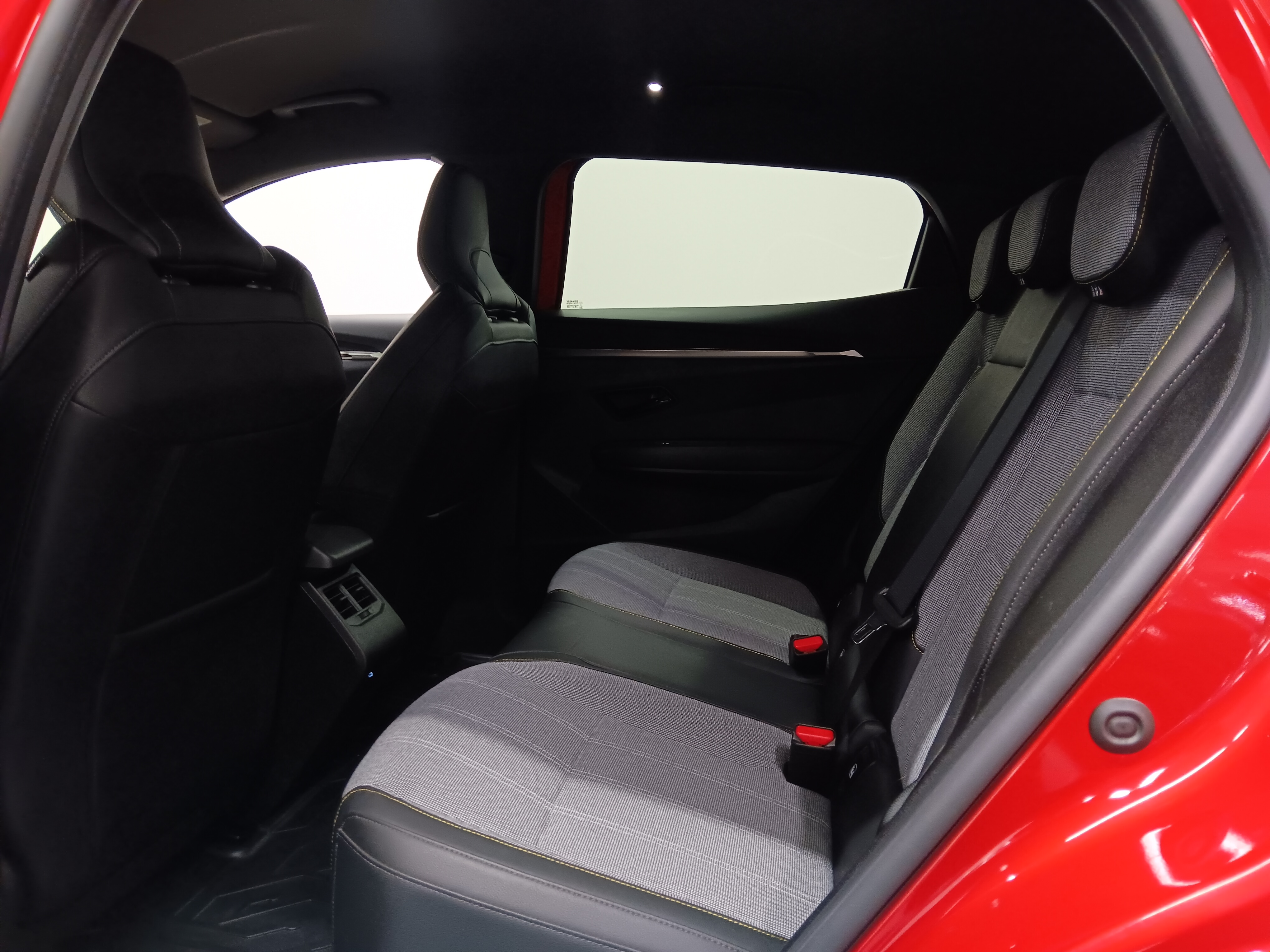 Renault MEGANE E-TECH ELECTRIC 60KWH 220HV TECHNO TAKUU 24KK/40TK