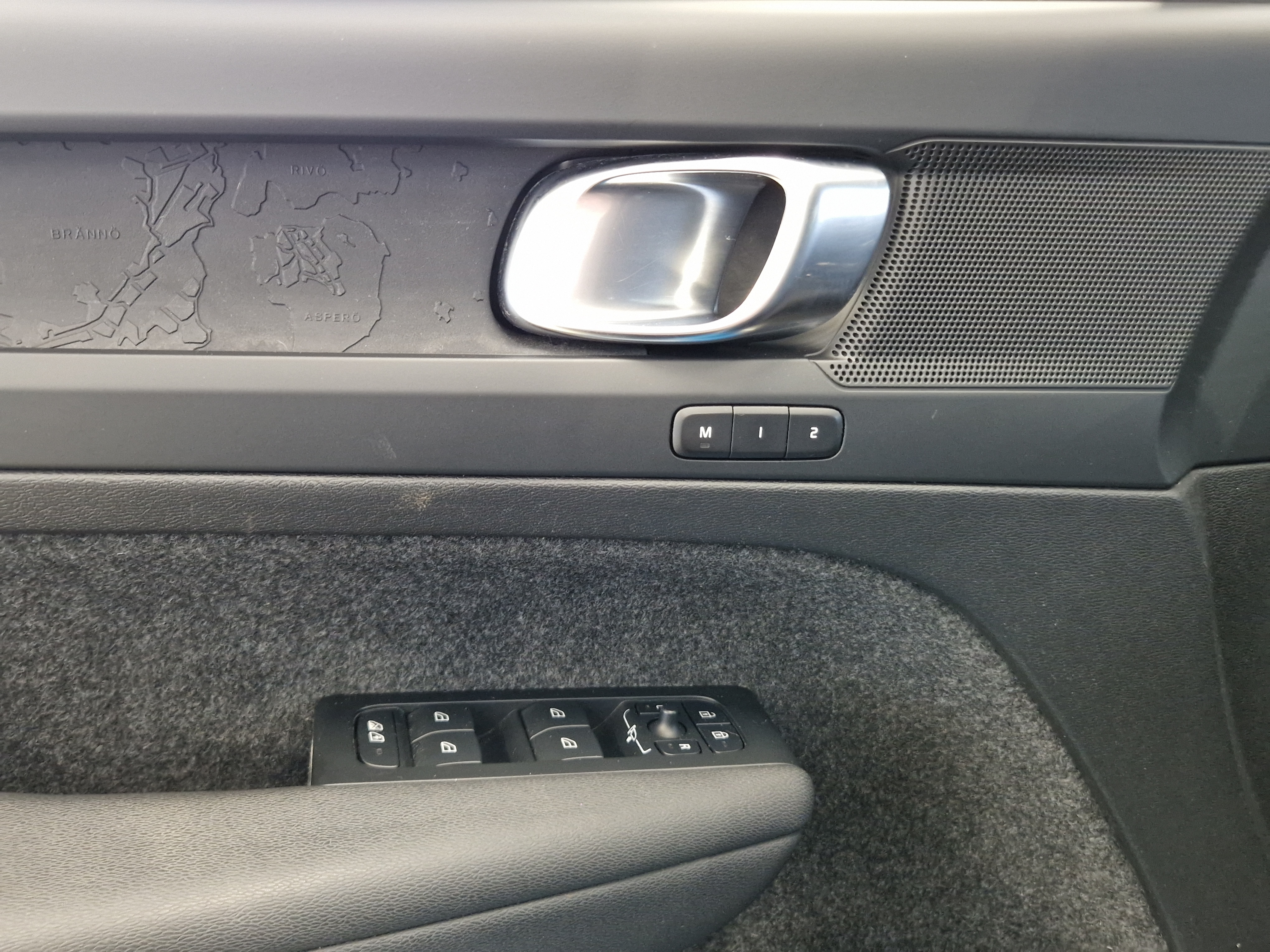 Volvo XC40 RECHARGE TWIN PLUS AUT