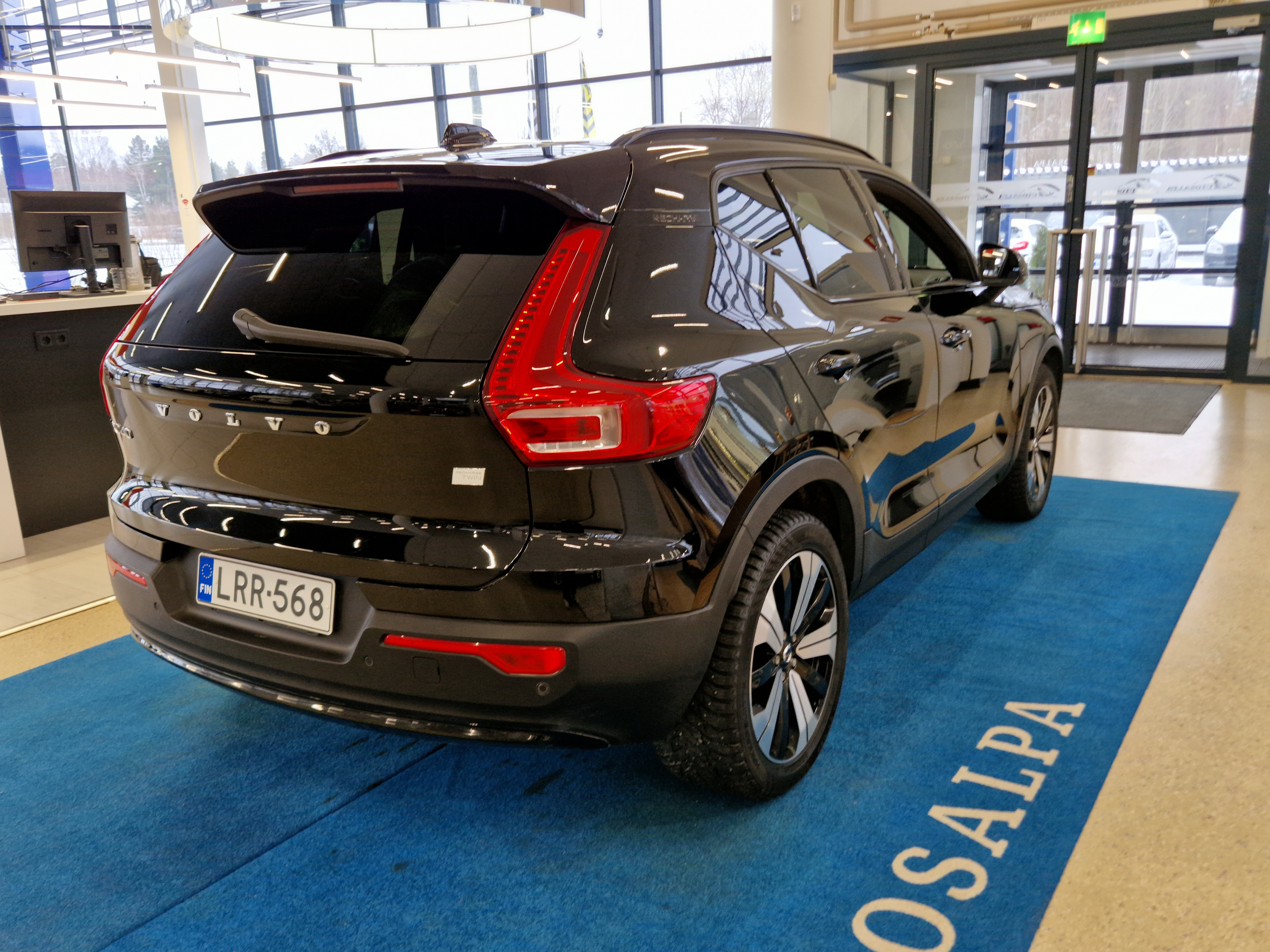 Volvo XC40 RECHARGE TWIN PLUS AUT