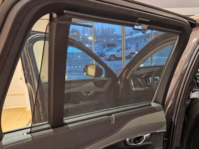 Volvo XC90 T8 AWD LONG RANGE ULTIMATE BRIGHT TAKUU 24KK/40TKM