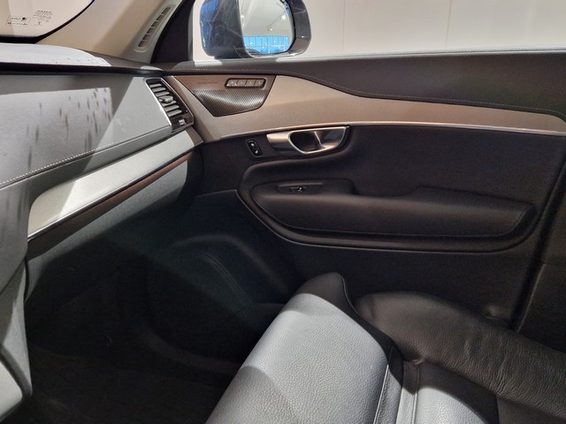 Volvo XC90 T8 AWD LONG RANGE ULTIMATE BRIGHT TAKUU 24KK/40TKM