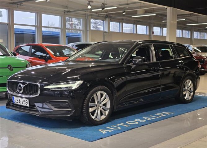 volvo V60 D4 AWD MOMENTUM AUT