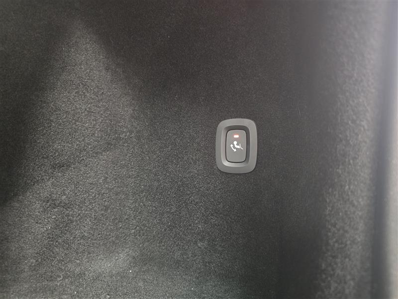 Volvo V60 D4 AWD MOMENTUM AUT