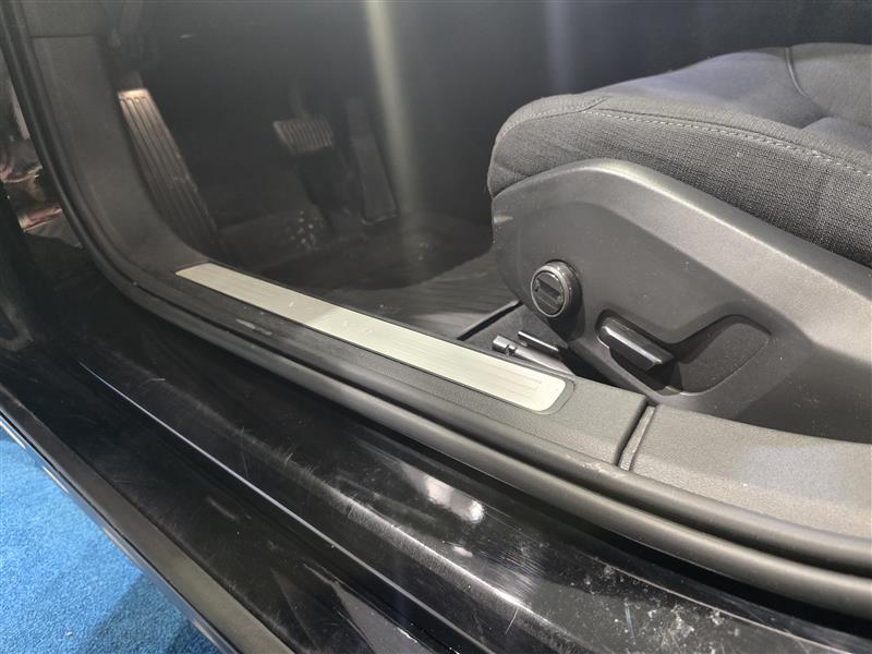 Volvo V60 D4 AWD MOMENTUM AUT