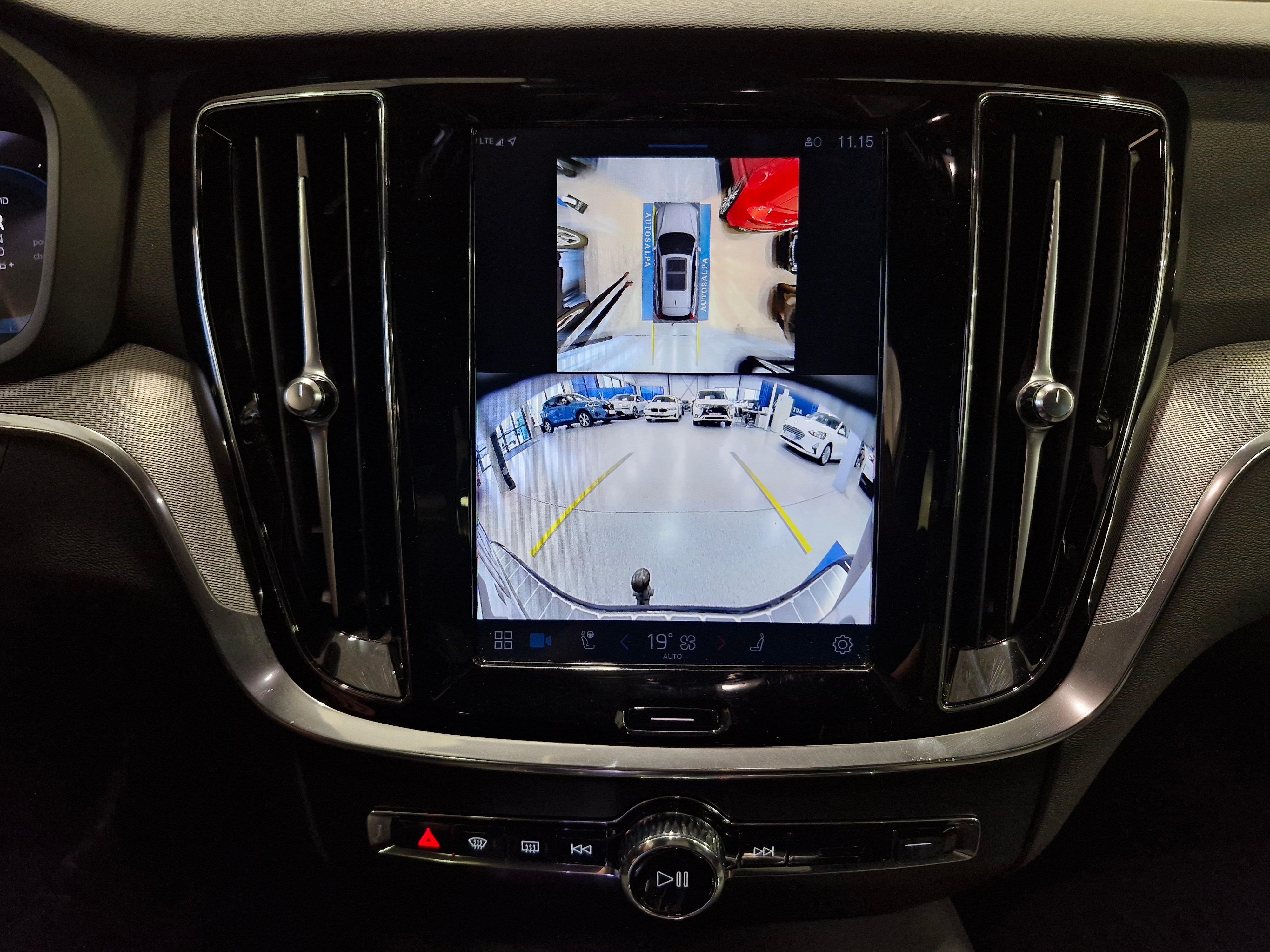 Volvo V60 T6 AWD LONG RANGE PLUS PRO DARK AUT.