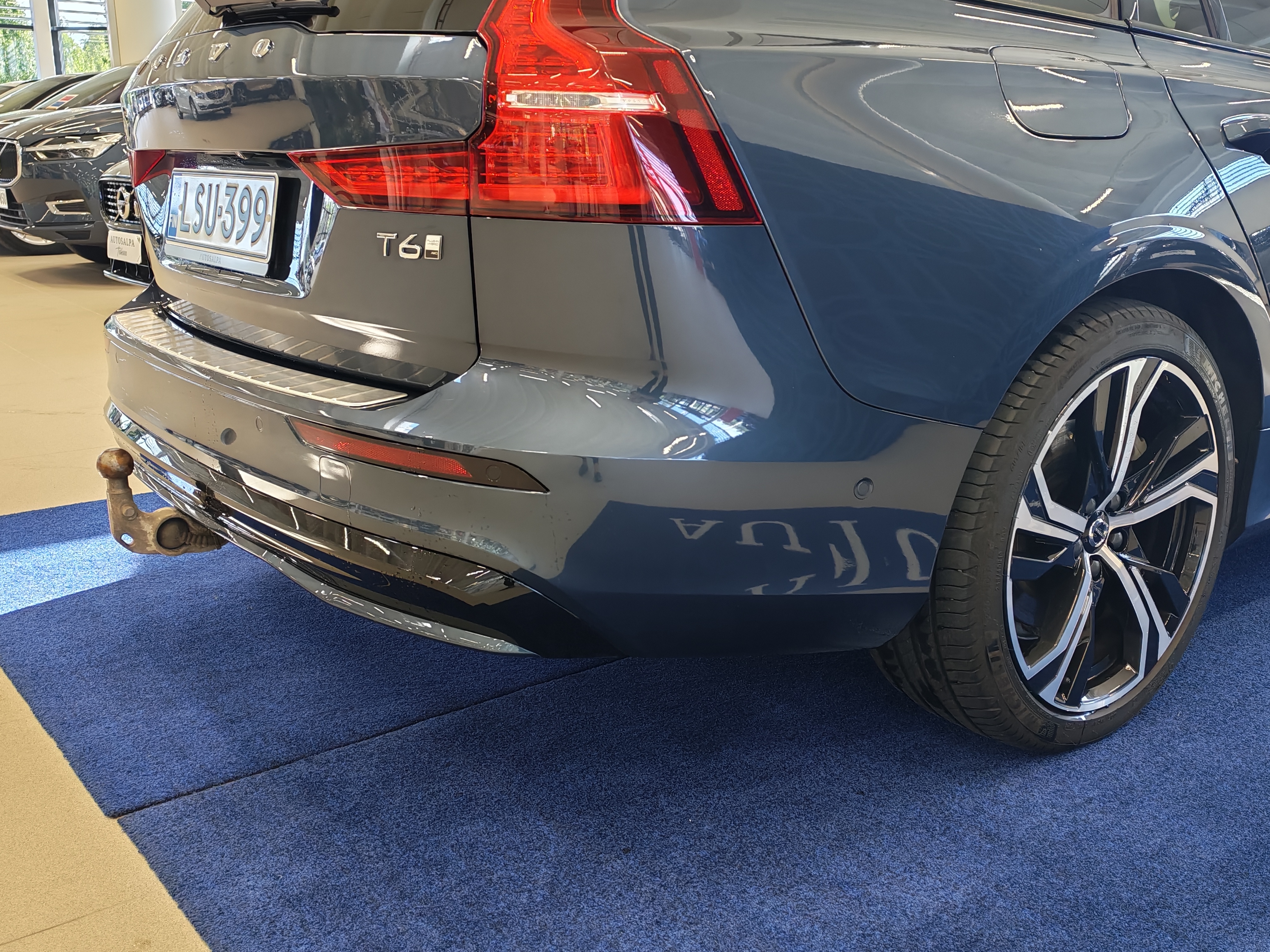 Volvo V60 T6 AWD LONG RANGE PLUS PRO DARK AUT.