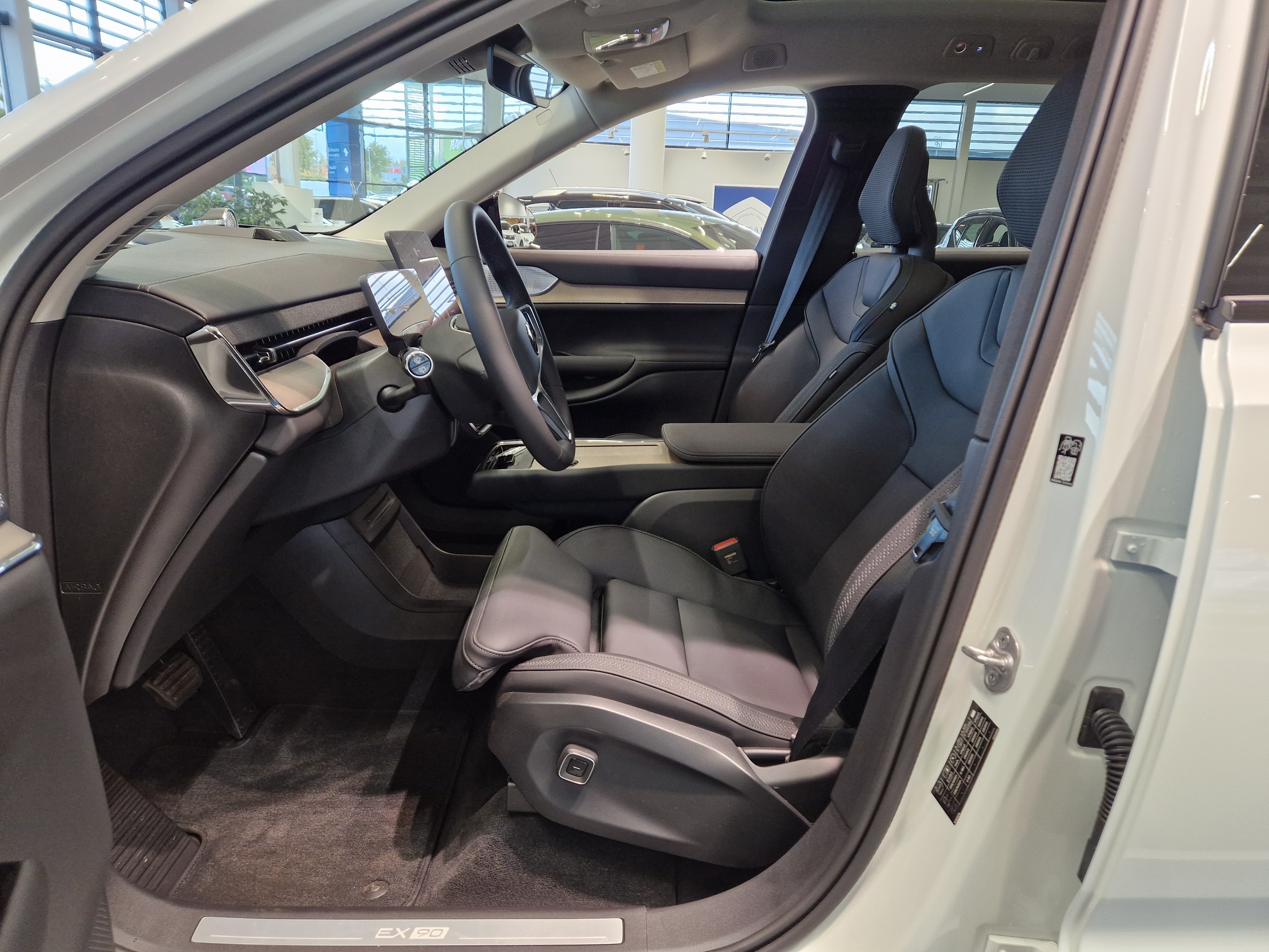 Volvo EX90 TWIN ULTRA