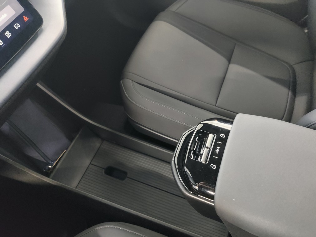 Volvo EX30 SINGLE EXTENDED RANGE PLUS TAKUU 24KK/40TKM