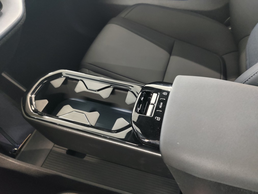 Volvo EX30 SINGLE EXTENDED RANGE PLUS TAKUU 24KK/40TKM