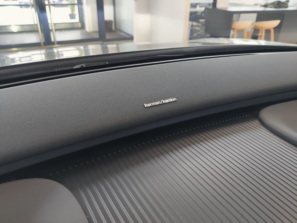 Volvo EX30 SINGLE EXTENDED RANGE PLUS TAKUU 24KK/40TKM