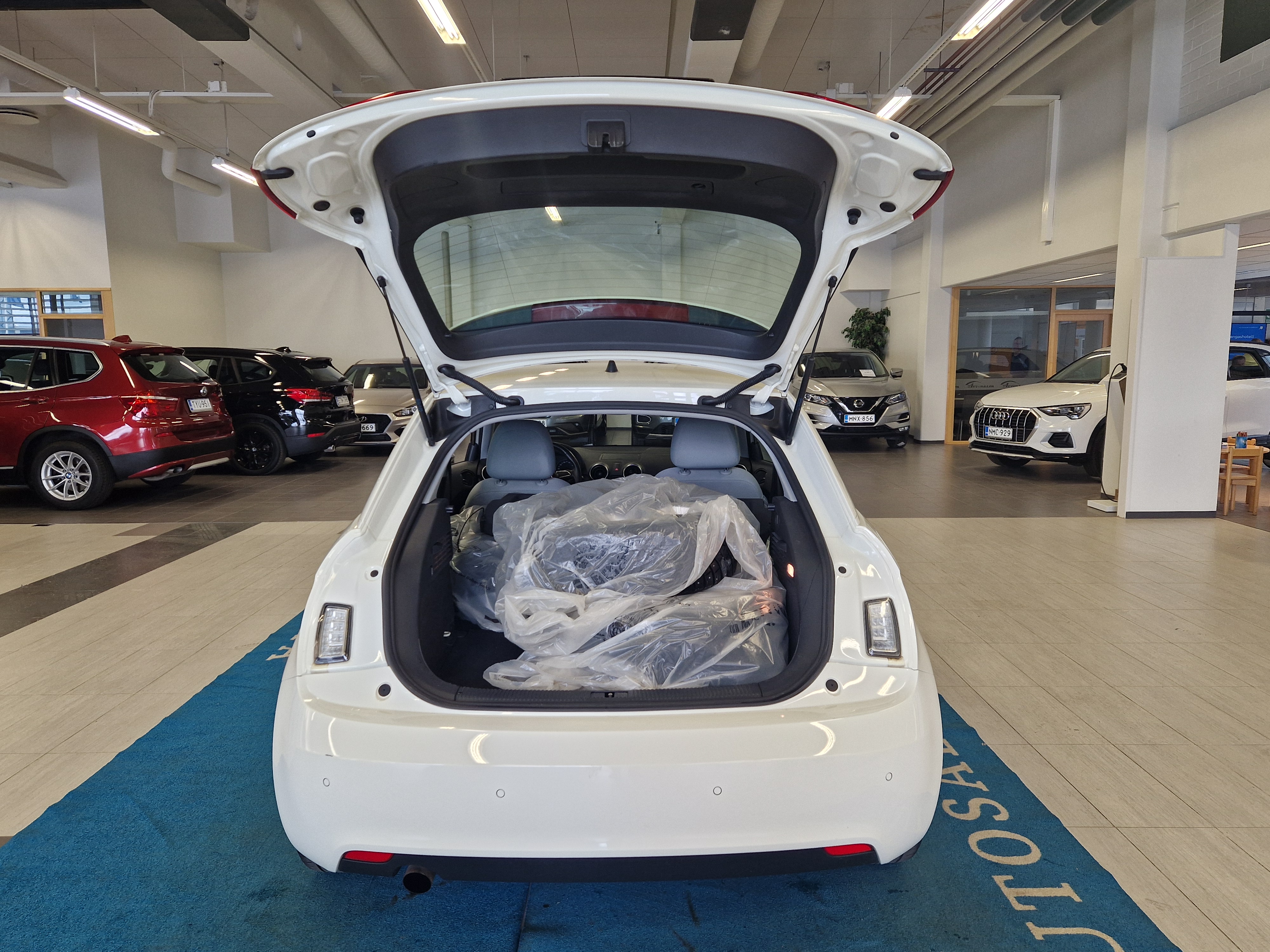 Audi A1 COMPACT COUP ATTRACTION SPECIAL EDITION 1,2 TFSI