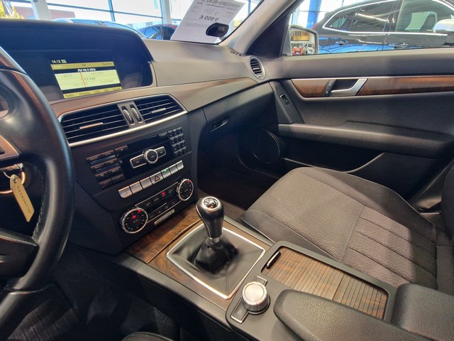 Mercedes-benz C 180 CDI BE T PREMIUM BUSINESS