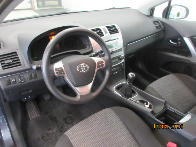 Toyota AVENSIS 1,6 VALVEMATIC LIFE EDITION WAGON