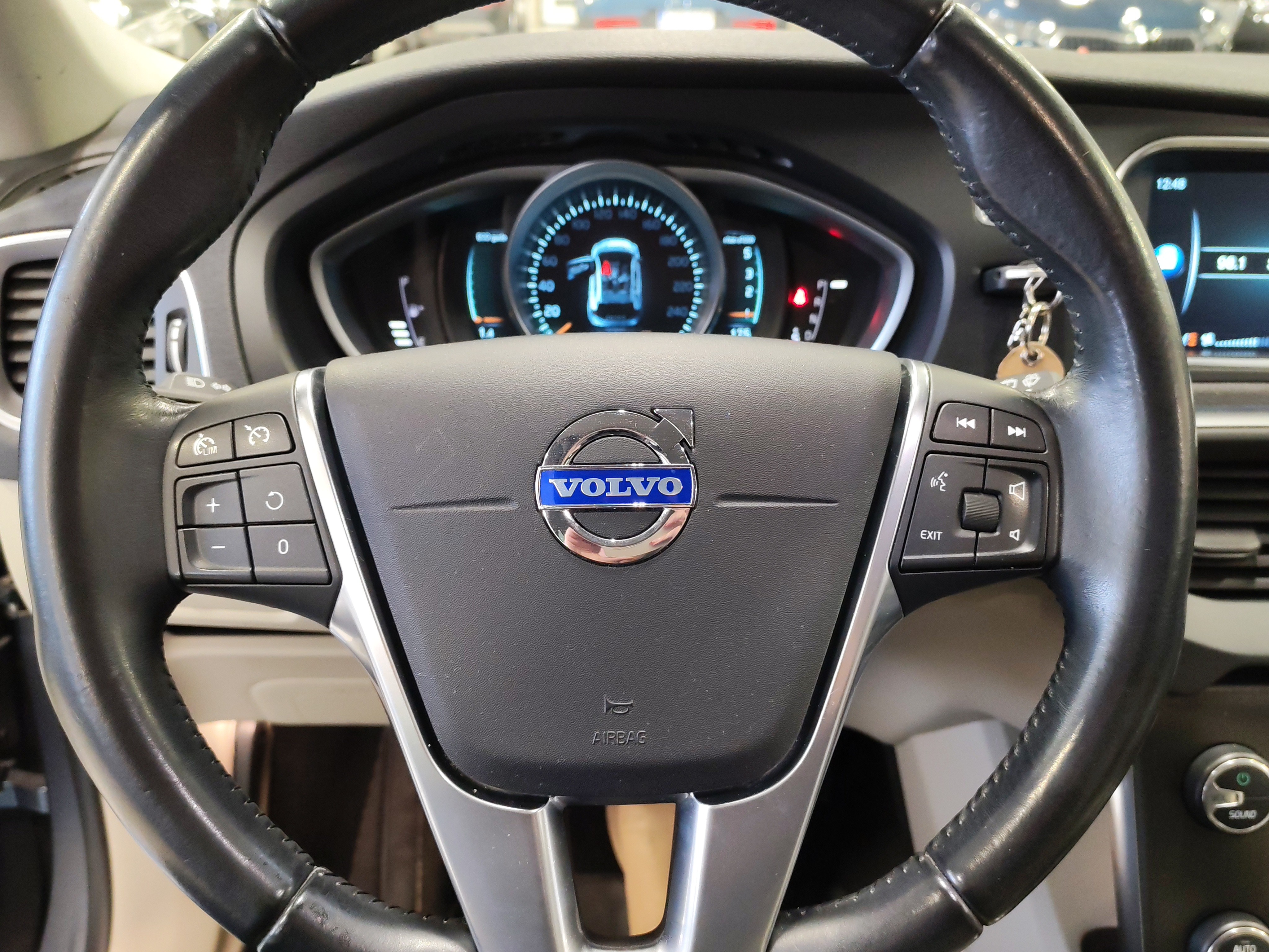 Volvo V40 CROSS COUNTRY D2 BUSINESS AUT