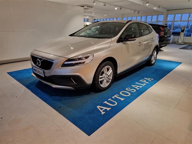 Volvo V40 CROSS COUNTRY D2 SUMMUM AUT.