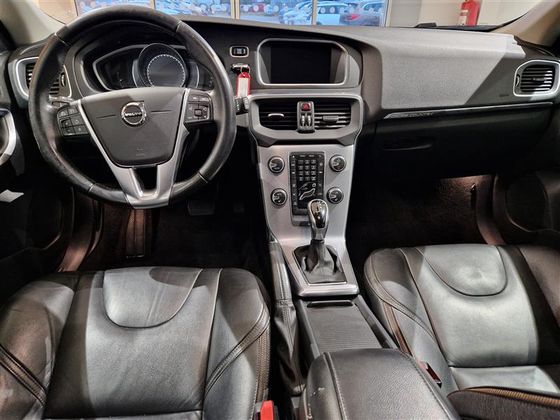 Volvo V40 CROSS COUNTRY D2 SUMMUM AUT.