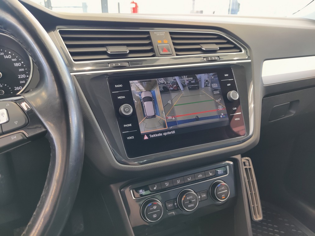 Volkswagen TIGUAN COMFORTLINE 2,0 TSI 132 KW (180 HV) 4MOTION DSG-AU