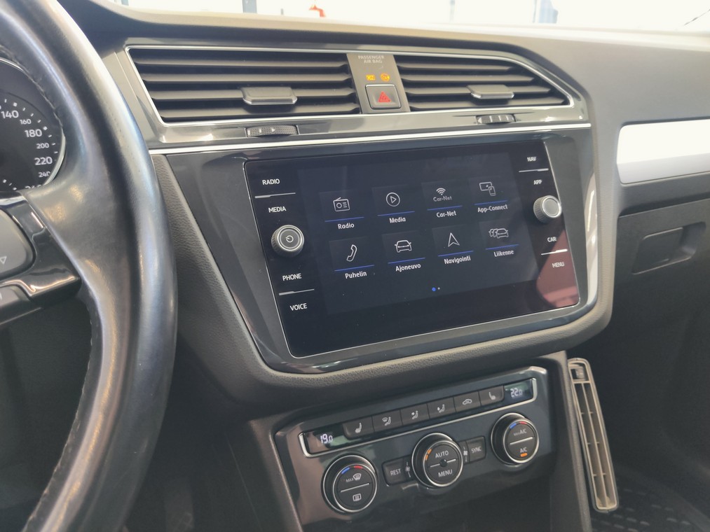 Volkswagen TIGUAN COMFORTLINE 2,0 TSI 132 KW (180 HV) 4MOTION DSG-AU