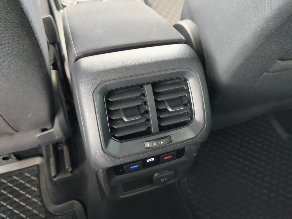 Volkswagen TIGUAN COMFORTLINE 2,0 TSI 132 KW (180 HV) 4MOTION DSG-AU