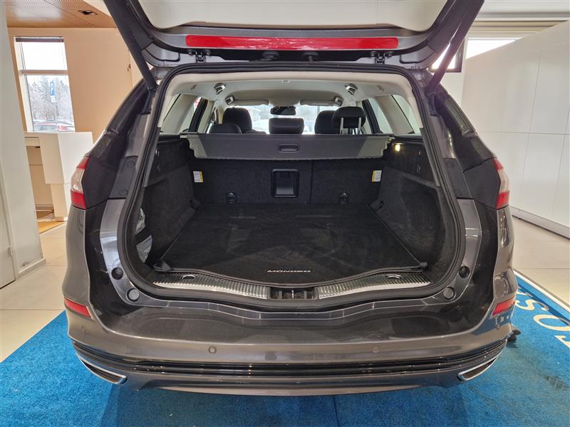 Ford MONDEO 2,0 TDCI 180HV POWERSHIFT TITANIUM WAGON