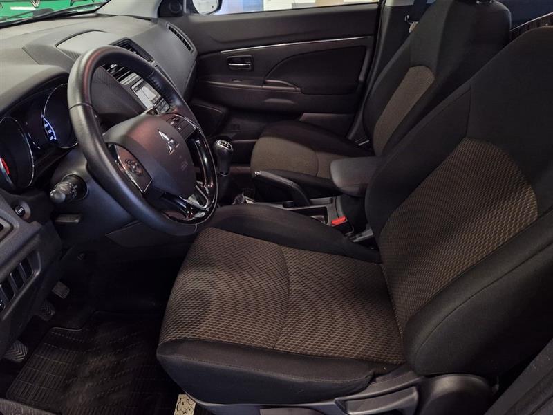 Mitsubishi ASX 1,6 MIVEC INVITE BUSINESS 5MT