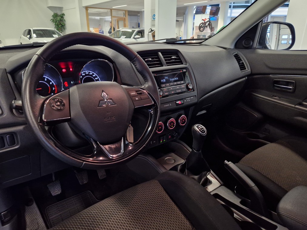 Mitsubishi ASX 1,6 MIVEC INVITE BUSINESS 5MT