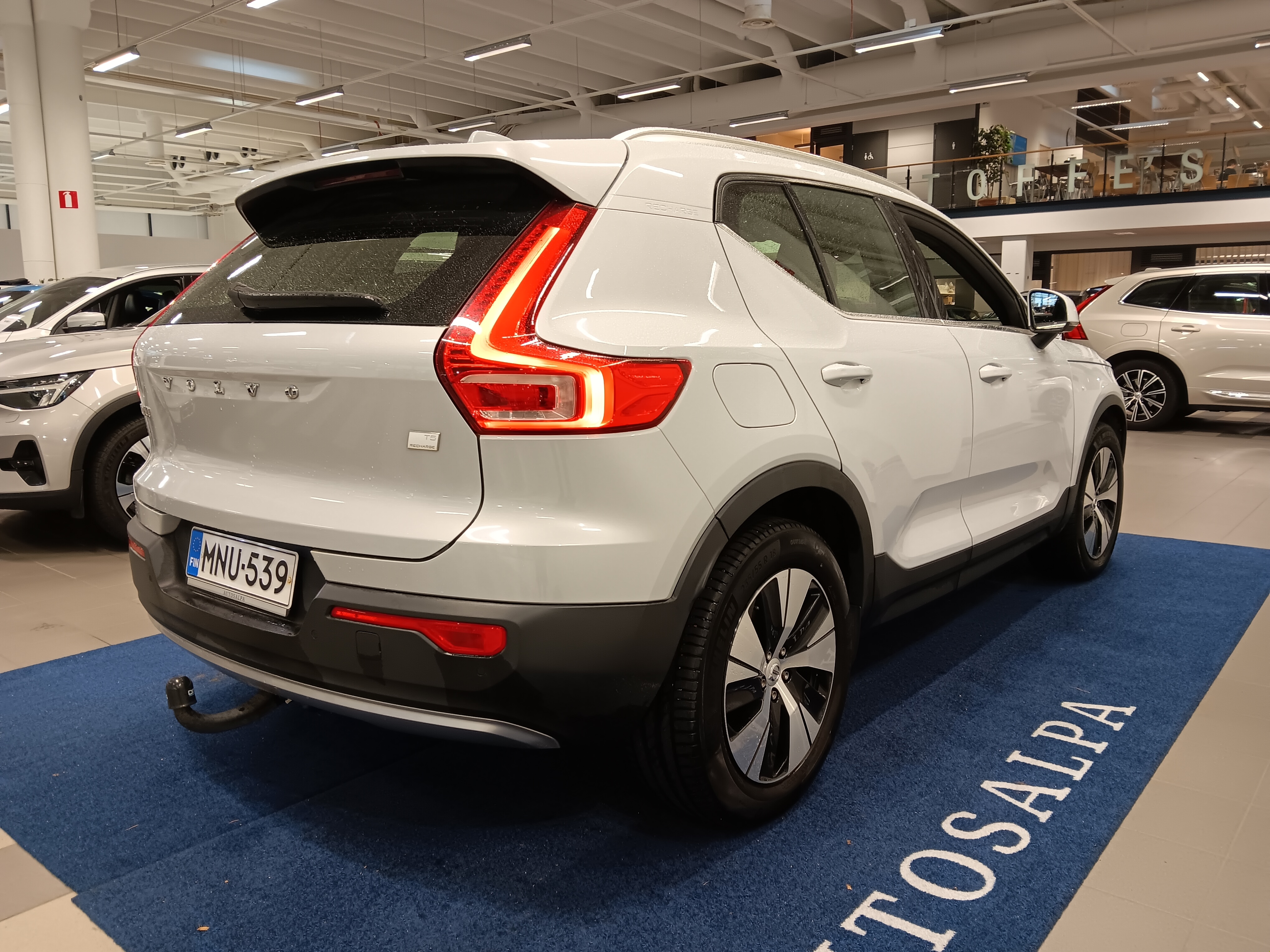 Volvo XC40 2021, bild 2/4