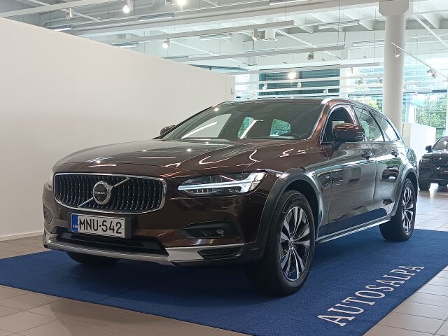volvo V90 CROSS COUNTRY B5 AWD D-MHEV BUSINESS EDITION AUT