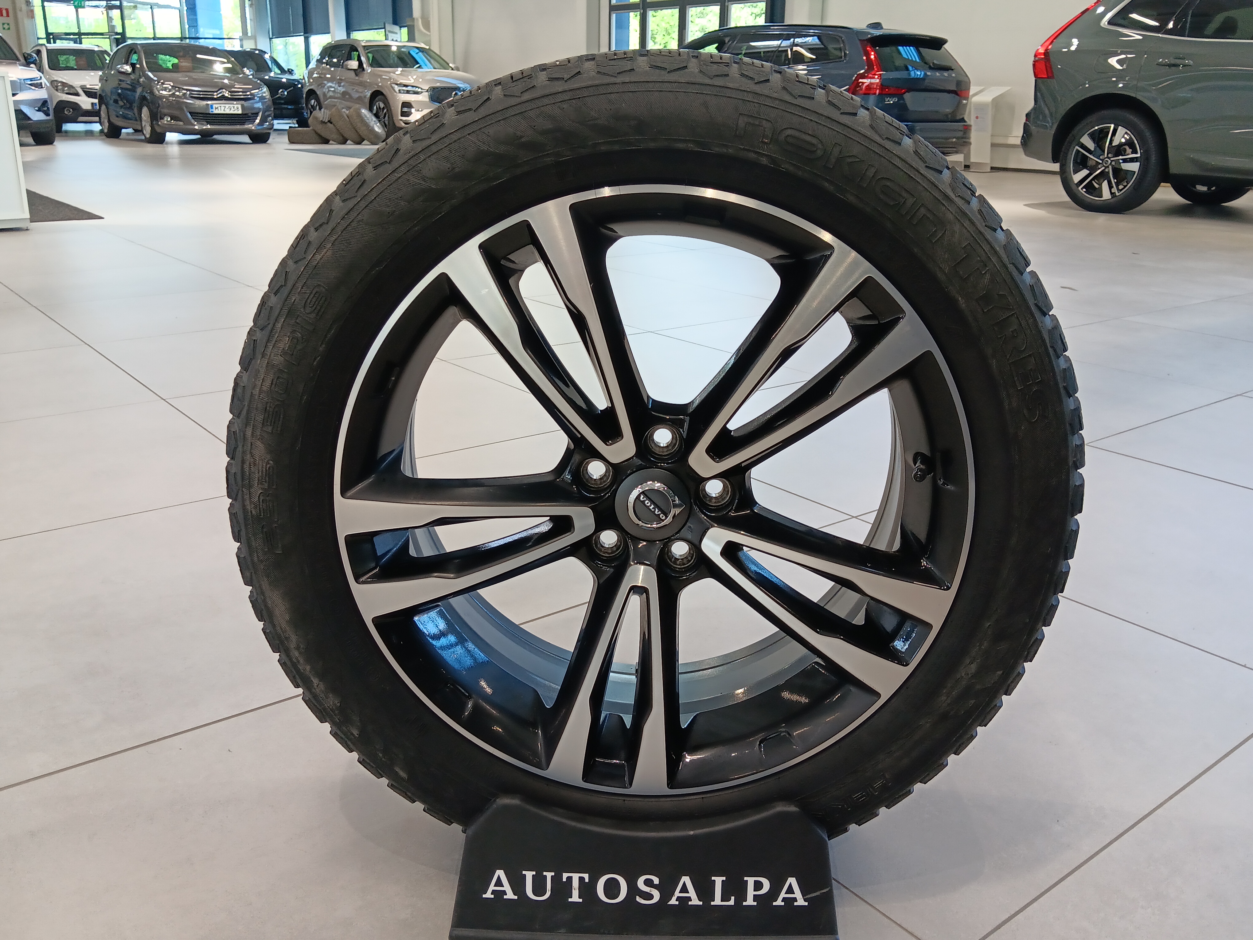 Volvo V90 Cross Country 2021, kuva 5/24