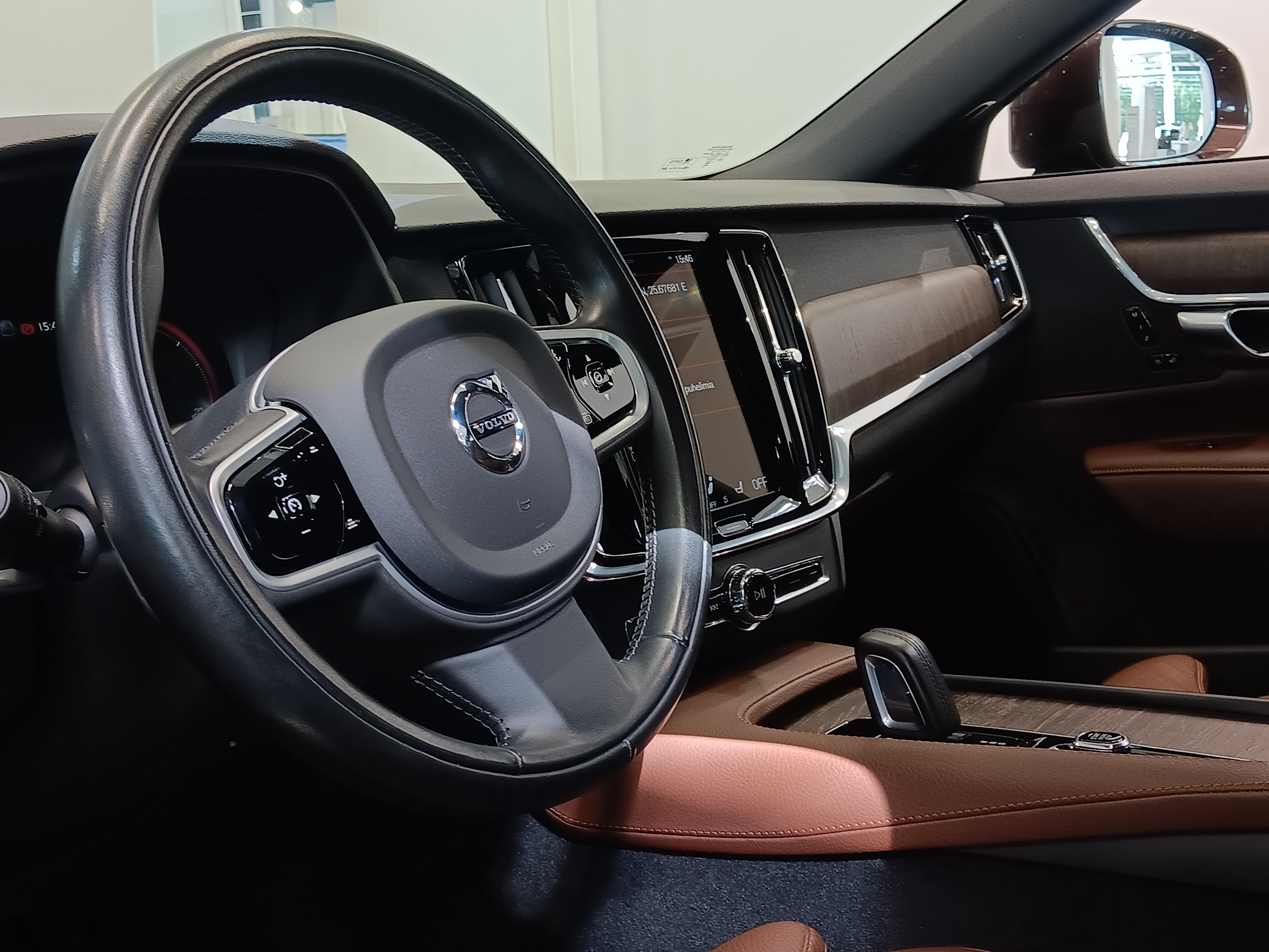 Volvo V90 CROSS COUNTRY B5 AWD D-MHEV BUSINESS EDITION AUT