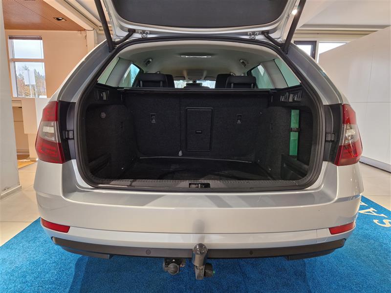 Skoda OCTAVIA COMBI 1,0 TSI STYLE DSG AUTOM.