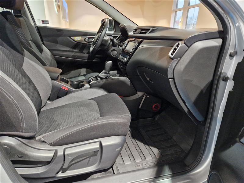 Nissan QASHQAI DIG-T 160 N-CONNECTA 2WD DCT.TAKUU 24KK/40TKM