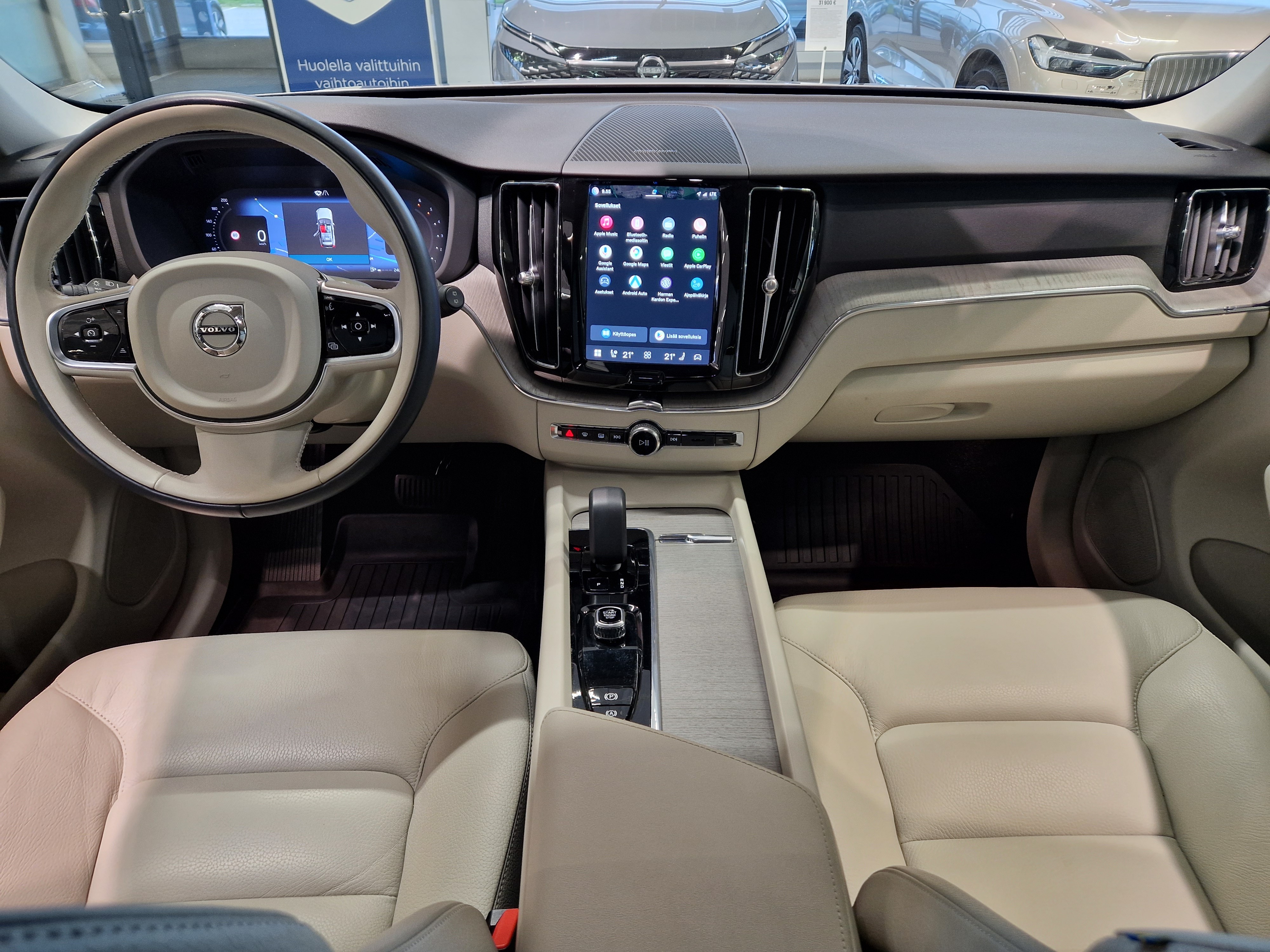 Volvo XC60 B4 AWD D-MHEV Core aut 2023, bild 6/23