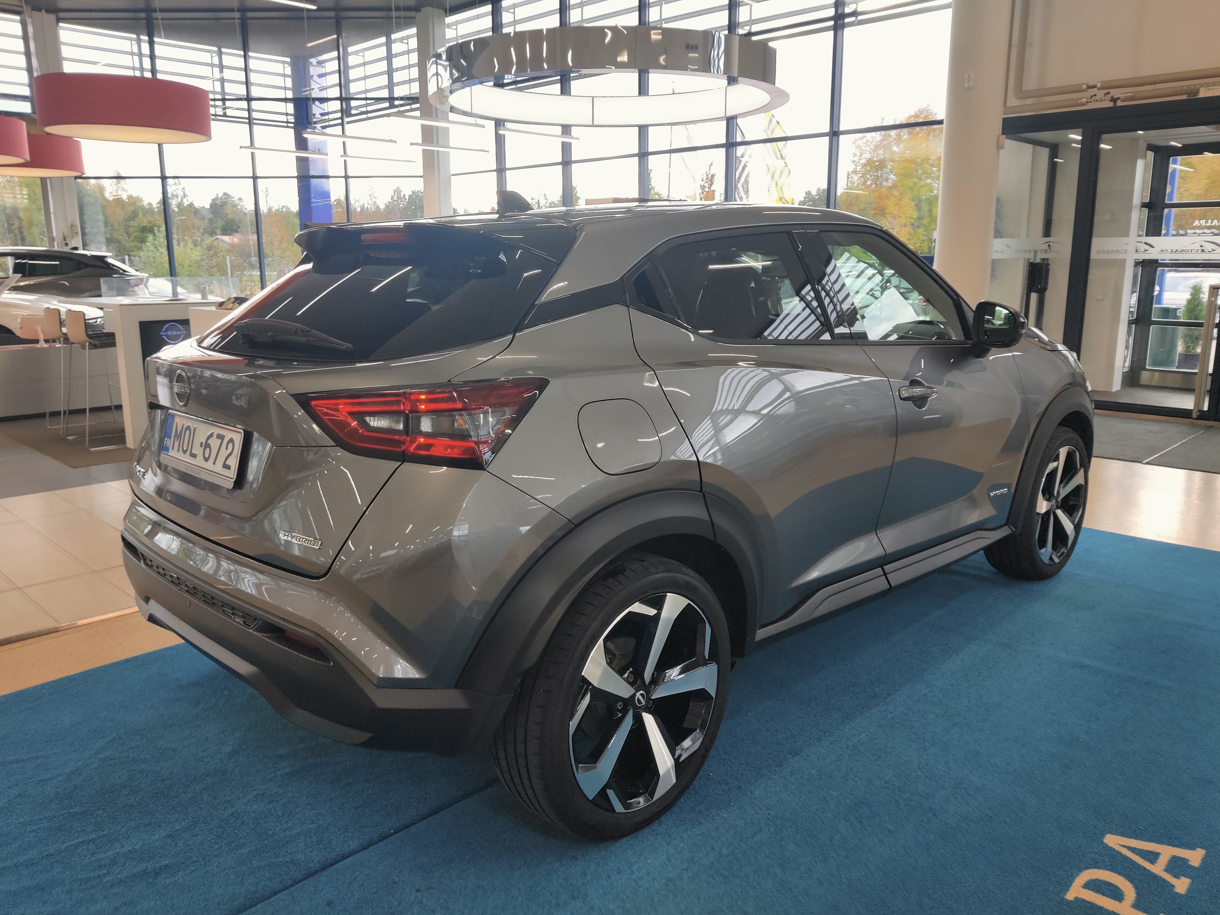 Nissan JUKE DIG-T 143HP 4AMT TEKNA 19+ NAVI HEV TAKUU 24KK/40T